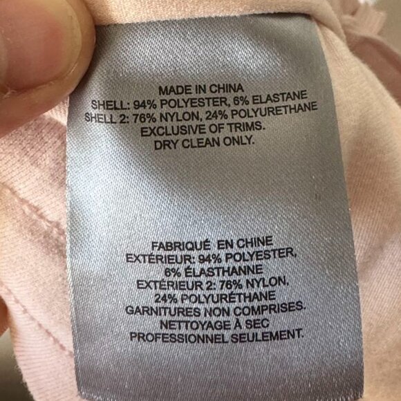 Moose knucles pink pants - Picture 3 of 4